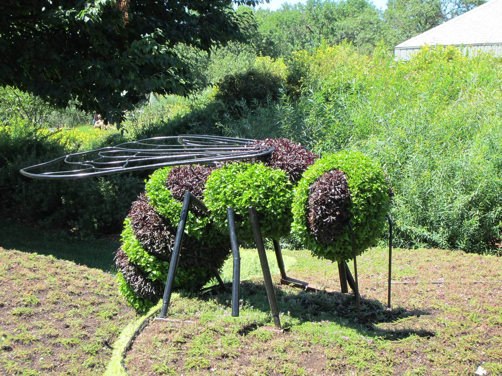 Bee mosaicultures internationales montreal botaical gardens 2013