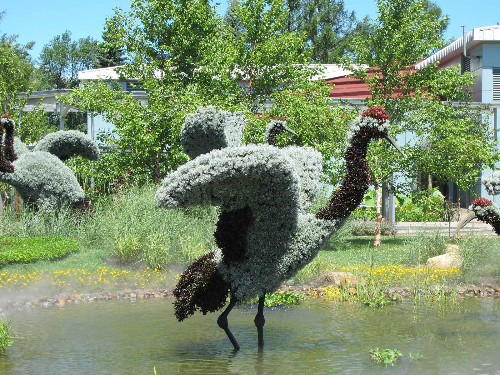 Bird mosaicultures internationales montreal botaical gardens 2013
